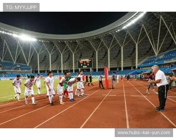 球星在集训中被安排模拟高压盯人，心理抗压能力测试升级